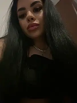 Snapshot of Ameliablack_1 chatting on December 2024 08:16:01 PM Ameliablack 1 online show from December 2024 08:16:01 PM