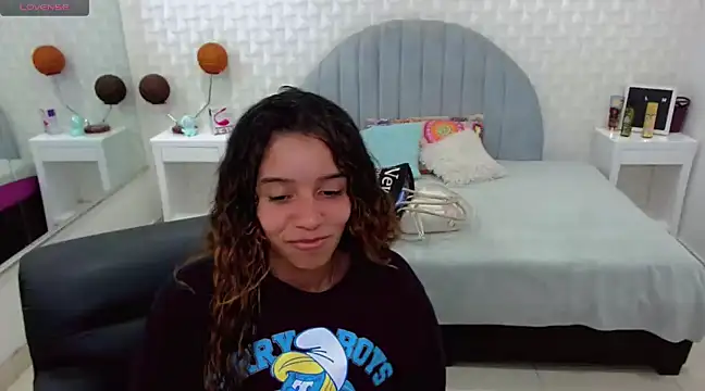 Snapshot of charlotte_0309 chatting on January 2025 06:31:01 PM charlotte 0309 online show from January 2025 06:31:01 PM