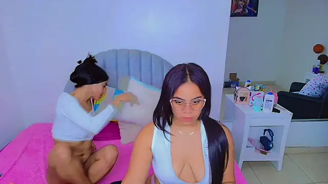 Snapshot of charlotte_0309 chatting on September 2025 10:03:02 AM charlotte 0309 online show from September 2025 10:03:02 AM