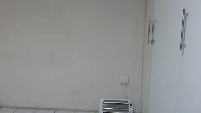 Snapshot of SexyHipsStar chatting on February 2025 09:50:01 PM SexyHipsStar online show from February 2025 09:50:01 PM