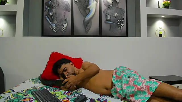 Little Alann online show from December 2024 01:48:01 AM