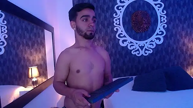 Little Alann online show from February 2025 04:29:01 AM