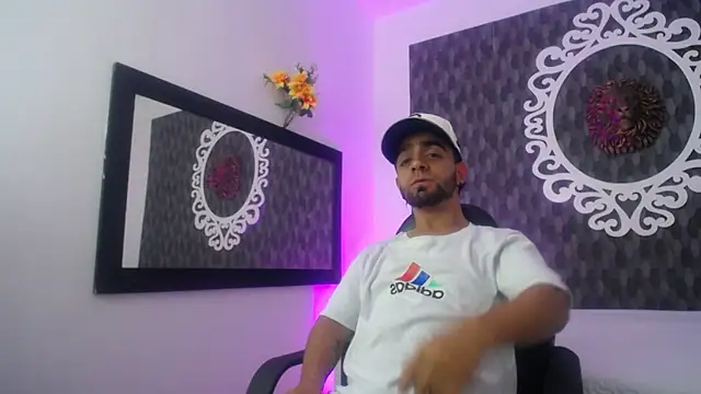 Little Alann online show from September 2025 03:50:02 AM