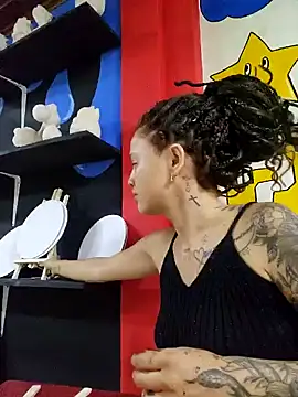 LorenRosse online show from February 2025 12:02:01 AM