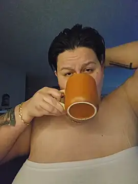 Snapshot of DevilDahm chatting on October 2025 06:25:02 PM DevilDahm online show from October 2025 06:25:02 PM