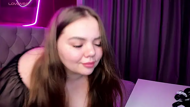 Snapshot of MonikaCharming chatting on January 2025 04:23:02 AM MonikaCharming online show from January 2025 04:23:02 AM