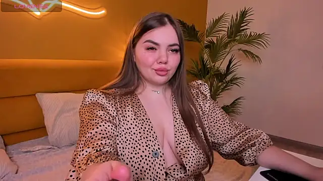 Snapshot of MonikaCharming chatting on February 2025 01:15:02 AM MonikaCharming online show from February 2025 01:15:02 AM