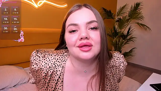 Snapshot of MonikaCharming chatting on February 2025 04:16:02 AM MonikaCharming online show from February 2025 04:16:02 AM