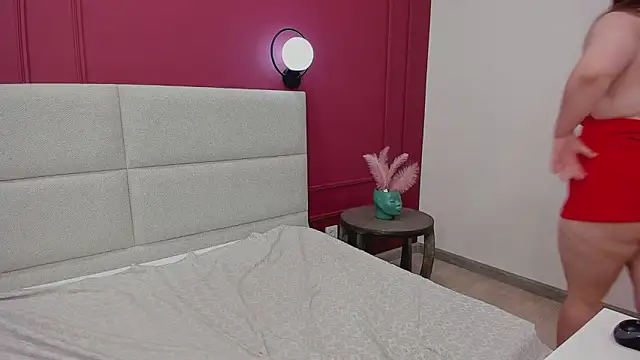 Snapshot of MonikaCharming chatting on March 2025 04:06:01 AM MonikaCharming online show from March 2025 04:06:01 AM