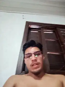 Snapshot of Rmst chatting on September 2025 07:07:02 PM Rmst online show from September 2025 07:07:02 PM