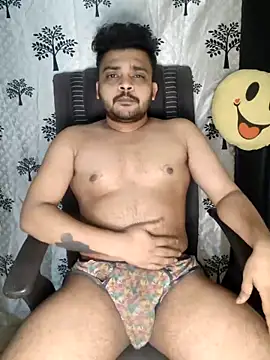 Snapshot of Mr_Handsome_hunk chatting on November 2025 06:39:01 PM Mr Handsome hunk online show from November 2025 06:39:01 PM