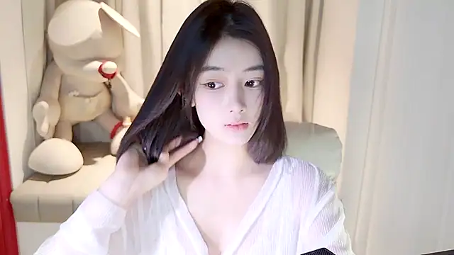initial-lucky online show from January 2025 01:03:02 PM