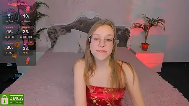 LayriantaVee online show from January 2025 10:32:02 AM