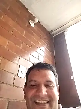 Snapshot of RogueTraveler chatting on March 2025 10:16:02 PM RogueTraveler online show from March 2025 10:16:02 PM