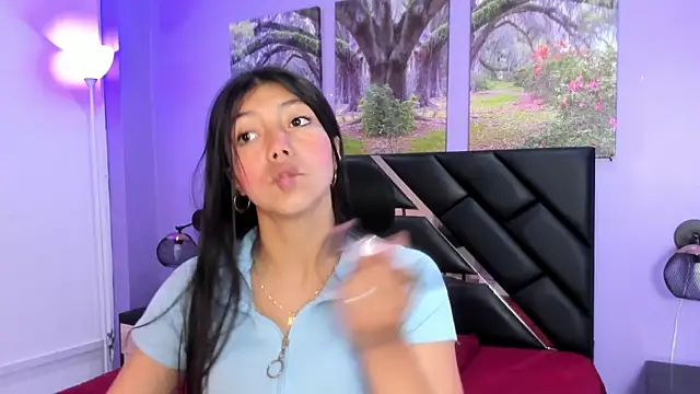 KimberlyVillaLobos online show from October 2025 12:00:02 PM