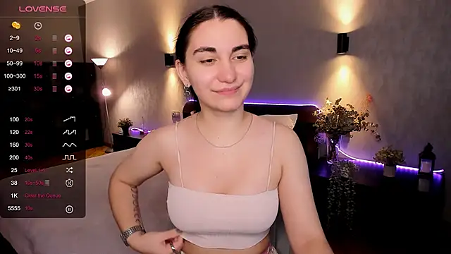 hannacheekss  online show from December 2024 05:15:01 AM