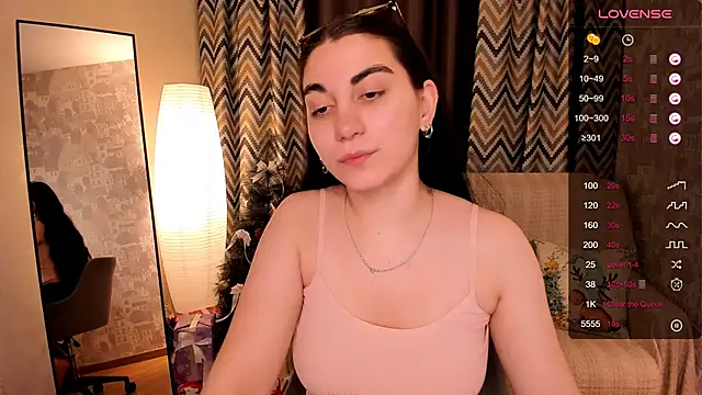 hannacheekss  online show from December 2024 02:21:01 AM