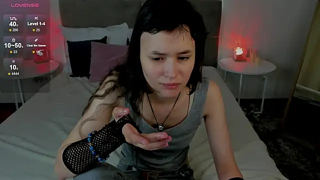 Emily Strikeee online show from October 2025 10:03:02 AM