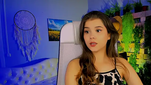 EvaThopson online show from October 2025 08:58:02 AM