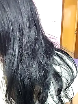 Snapshot of Lilly-queen chatting on March 2025 05:45:02 PM Lilly-queen online show from March 2025 05:45:02 PM