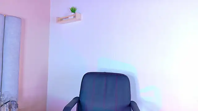 Snapshot of ChanelAdamss_ chatting on October 2025 02:56:02 AM ChanelAdamss online show from October 2025 02:56:02 AM