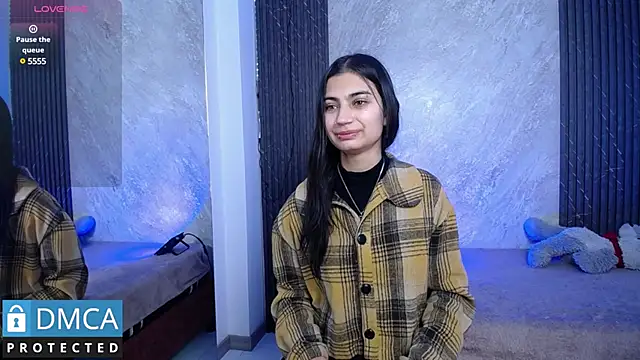 SolBeaumont1 online show from February 2025 08:32:01 PM