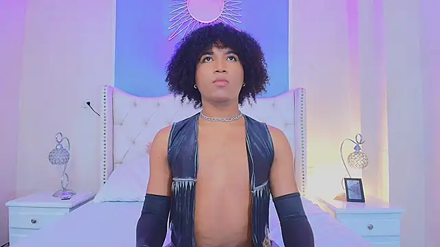 Ambar Collingg online show from October 2025 02:16:01 PM