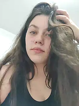 Snapshot of leeya_lee chatting on February 2025 02:08:02 AM leeya lee online show from February 2025 02:08:02 AM