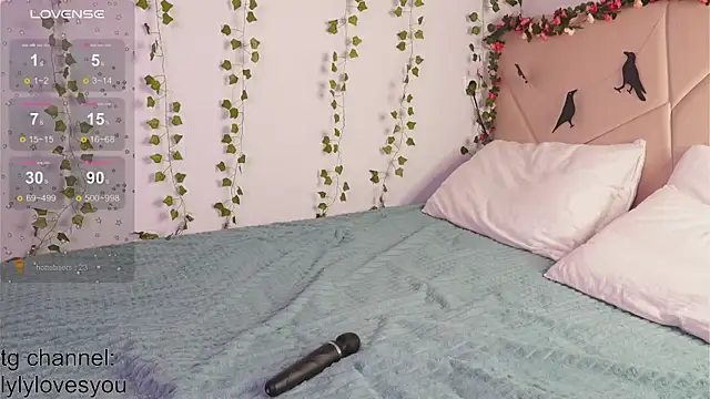 Snapshot of lylylovesyou chatting on October 2025 05:59:01 AM lylylovesyou online show from October 2025 05:59:01 AM