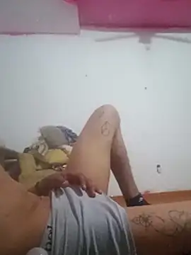 Snapshot of raiu1257 chatting on November 2025 06:47:02 AM raiu1257 online show from November 2025 06:47:02 AM