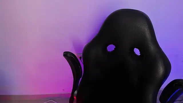 AnnikaMerliahh  online show from October 2025 03:56:01 AM