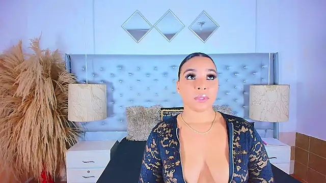 EileenBenzon online show from October 2025 04:59:01 AM