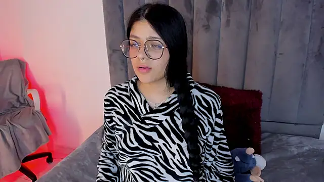 lana dol online show from January 2025 04:17:01 PM