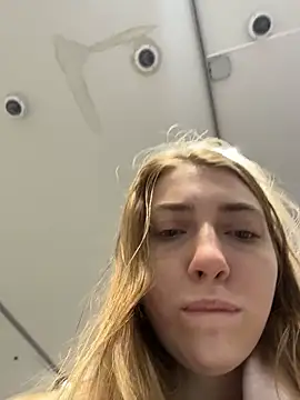 Sunny   Bunny online show from September 2025 08:39:01 AM