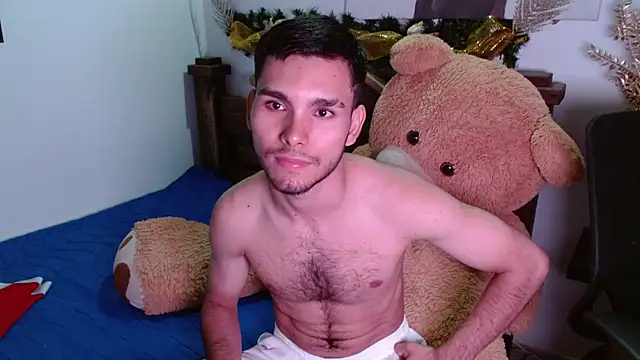 Snapshot of sebas_mds chatting on December 2024 10:03:02 PM sebas mds online show from December 2024 10:03:02 PM