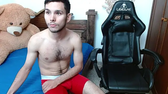 Snapshot of sebas_mds chatting on February 2025 12:50:01 PM sebas mds online show from February 2025 12:50:01 PM