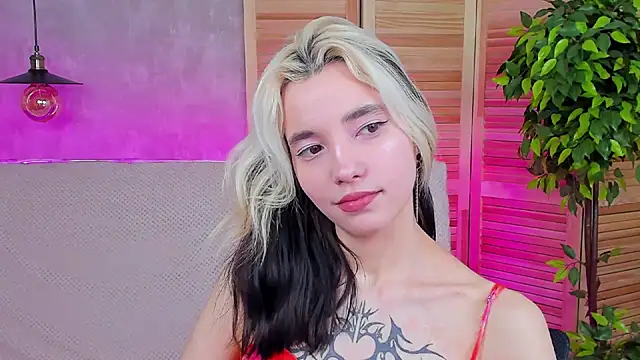 as1an girlfriend online show from March 2025 10:16:02 AM