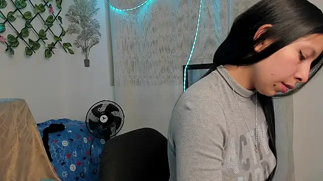 keyla meow online show from January 2025 07:04:02 PM