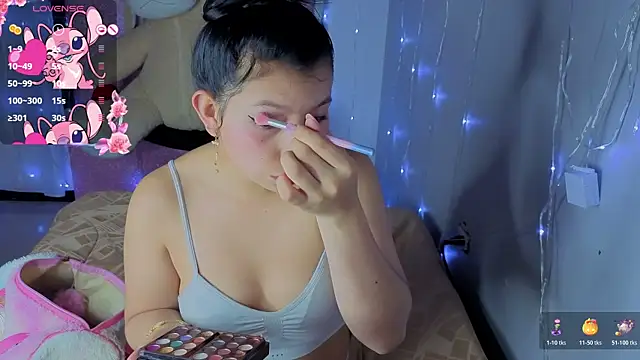 Snapshot of keyla_meow chatting on October 2025 09:28:02 PM keyla meow online show from October 2025 09:28:02 PM