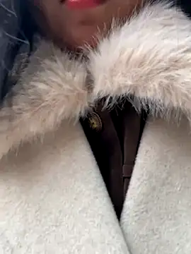 Xixi-Gala online show from December 2024 04:42:02 AM