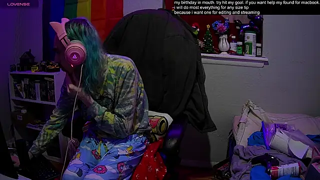 tallnerdyguy online show from January 2025 01:58:01 AM