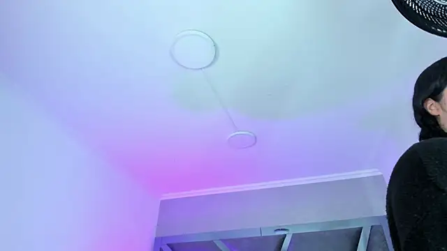 AmberiniHoffman online show from October 2025 11:54:02 AM