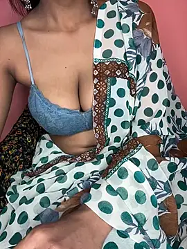 Snapshot of Indian_lovly chatting on January 2025 01:51:02 PM Indian lovly online show from January 2025 01:51:02 PM