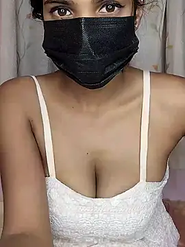 Snapshot of Indian_lovly chatting on February 2025 02:54:02 PM Indian lovly online show from February 2025 02:54:02 PM