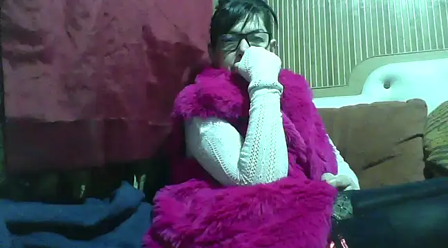 Snapshot of AlanaLaDream chatting on February 2025 08:11:02 PM AlanaLaDream online show from February 2025 08:11:02 PM