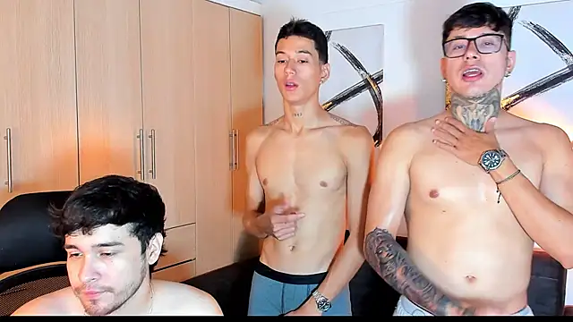 Party guyssex online show from March 2025 01:18:01 PM