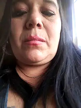 sara pineros online show from September 2025 09:18:01 PM