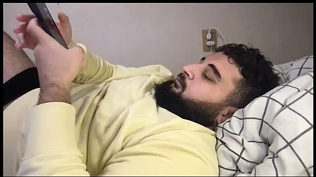 Snapshot of teddy_alan chatting on September 2025 04:34:02 PM teddy alan online show from September 2025 04:34:02 PM