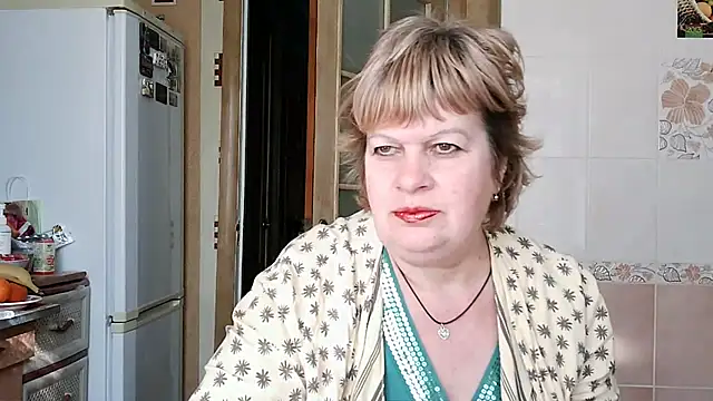 Ettie Tonia online show from February 2025 12:04:02 PM
