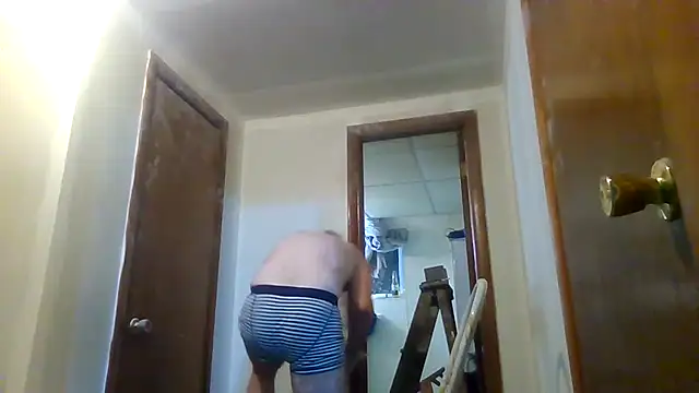 hungverrec online show from September 2025 08:02:02 AM
